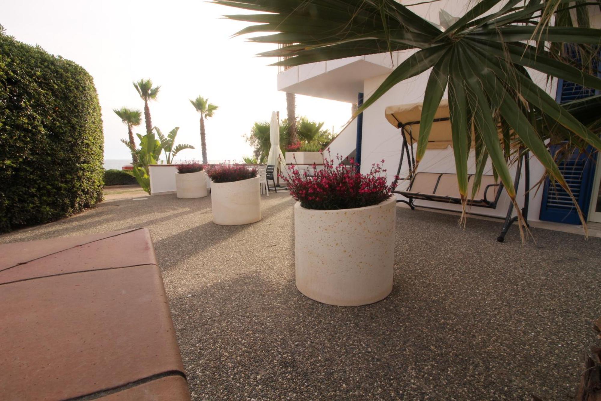 Residence Mare Azzurro Torre San Giovanni Ugento Exterior foto