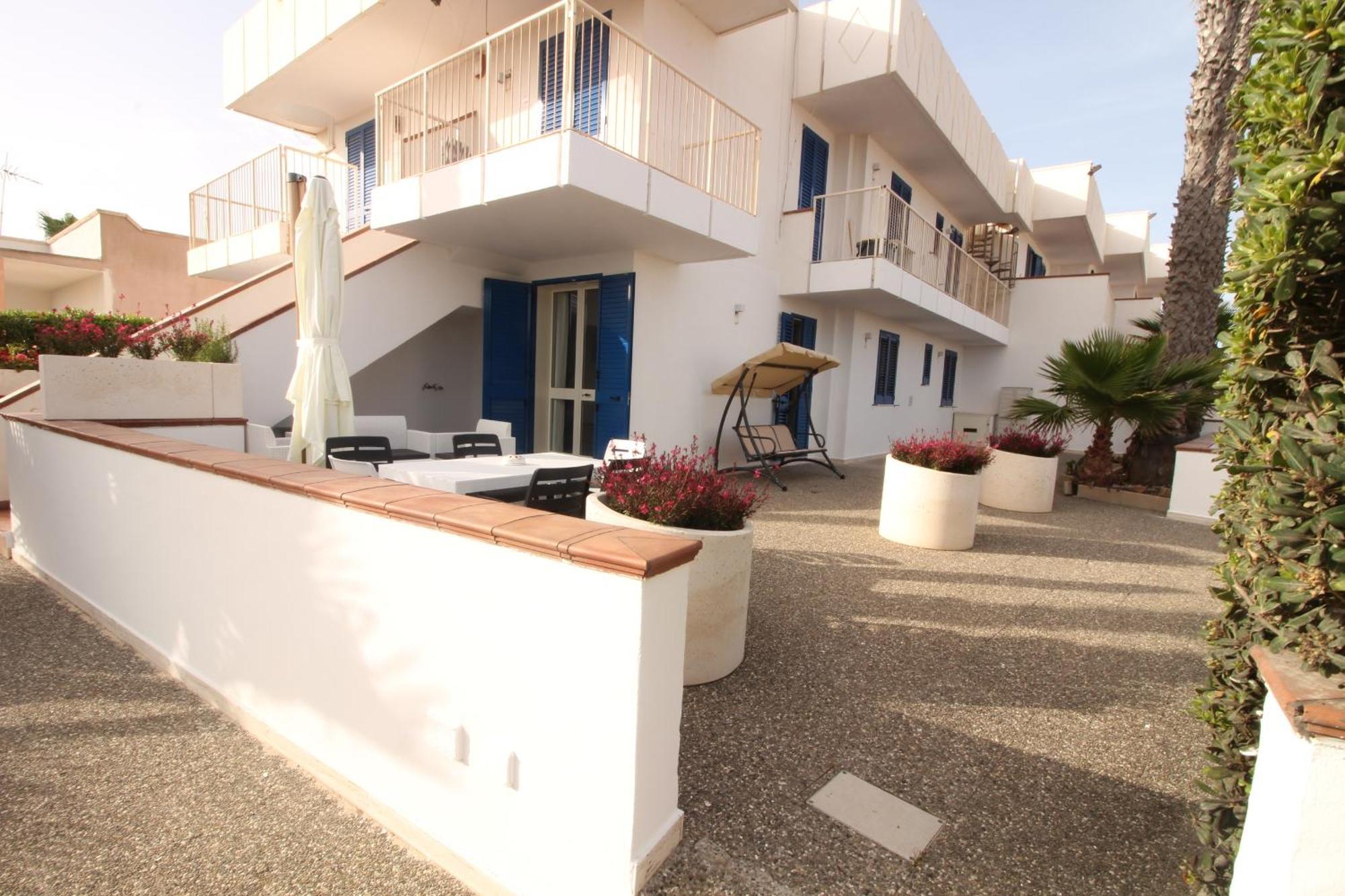 Residence Mare Azzurro Torre San Giovanni Ugento Exterior foto