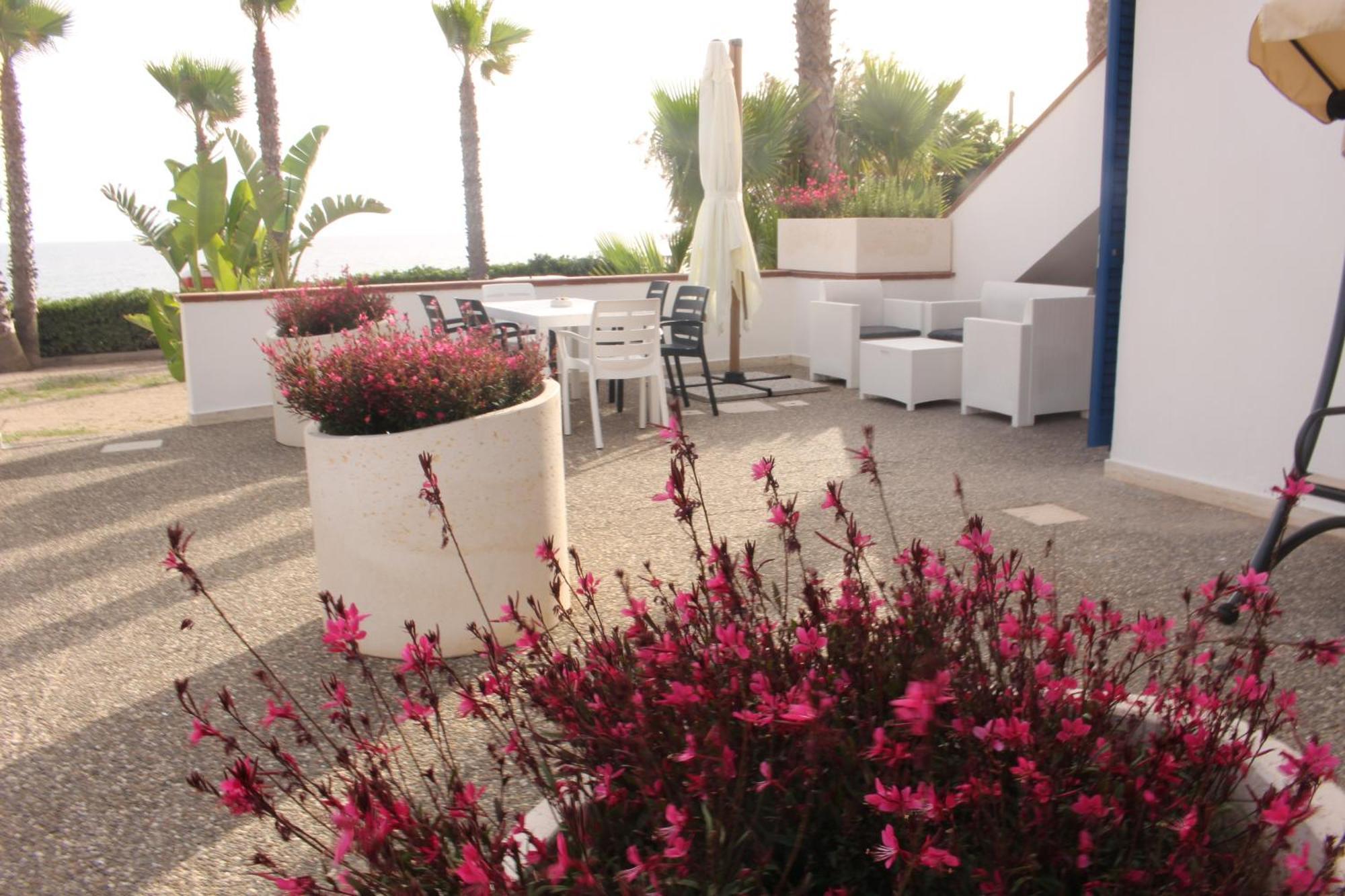 Residence Mare Azzurro Torre San Giovanni Ugento Exterior foto